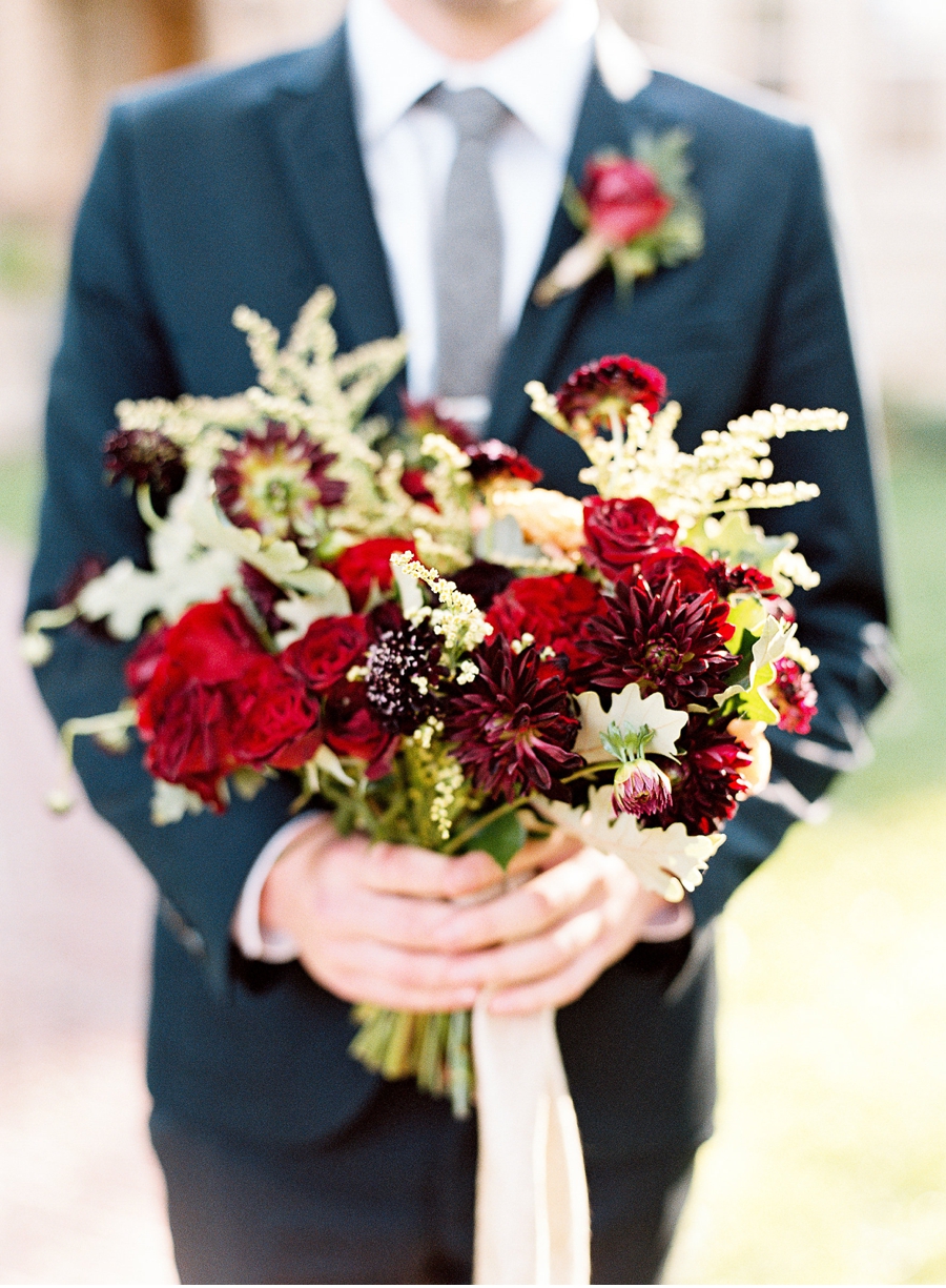 Red-and-Gold-Wedding-Bouquet