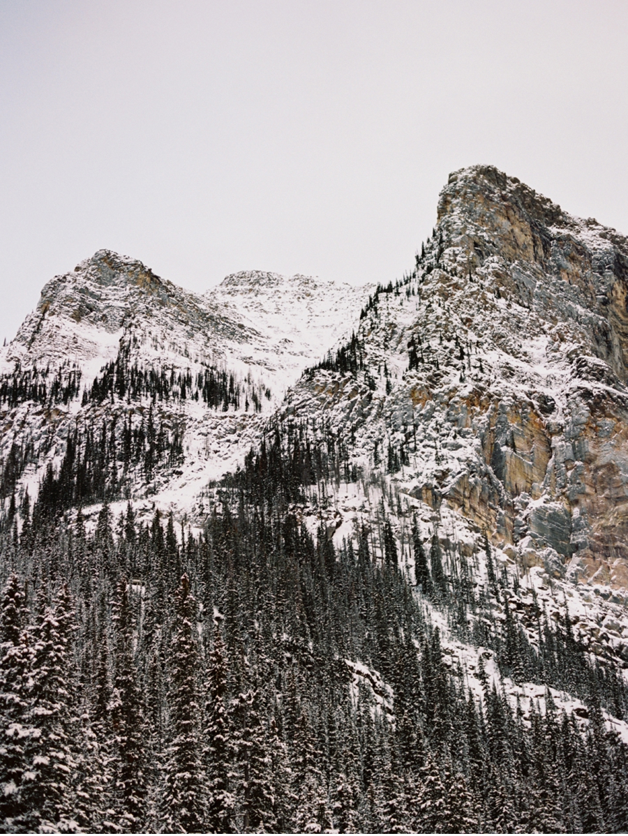 Canadian-Rocky-Mountains-at-Christmas