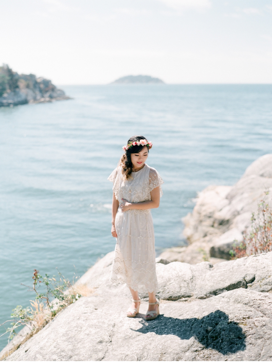 Bride-in-Lace-Gown-Vancouver