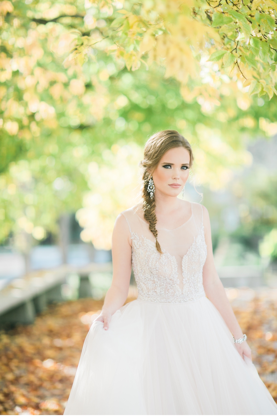 Canadian-Fall-Bridal-Look