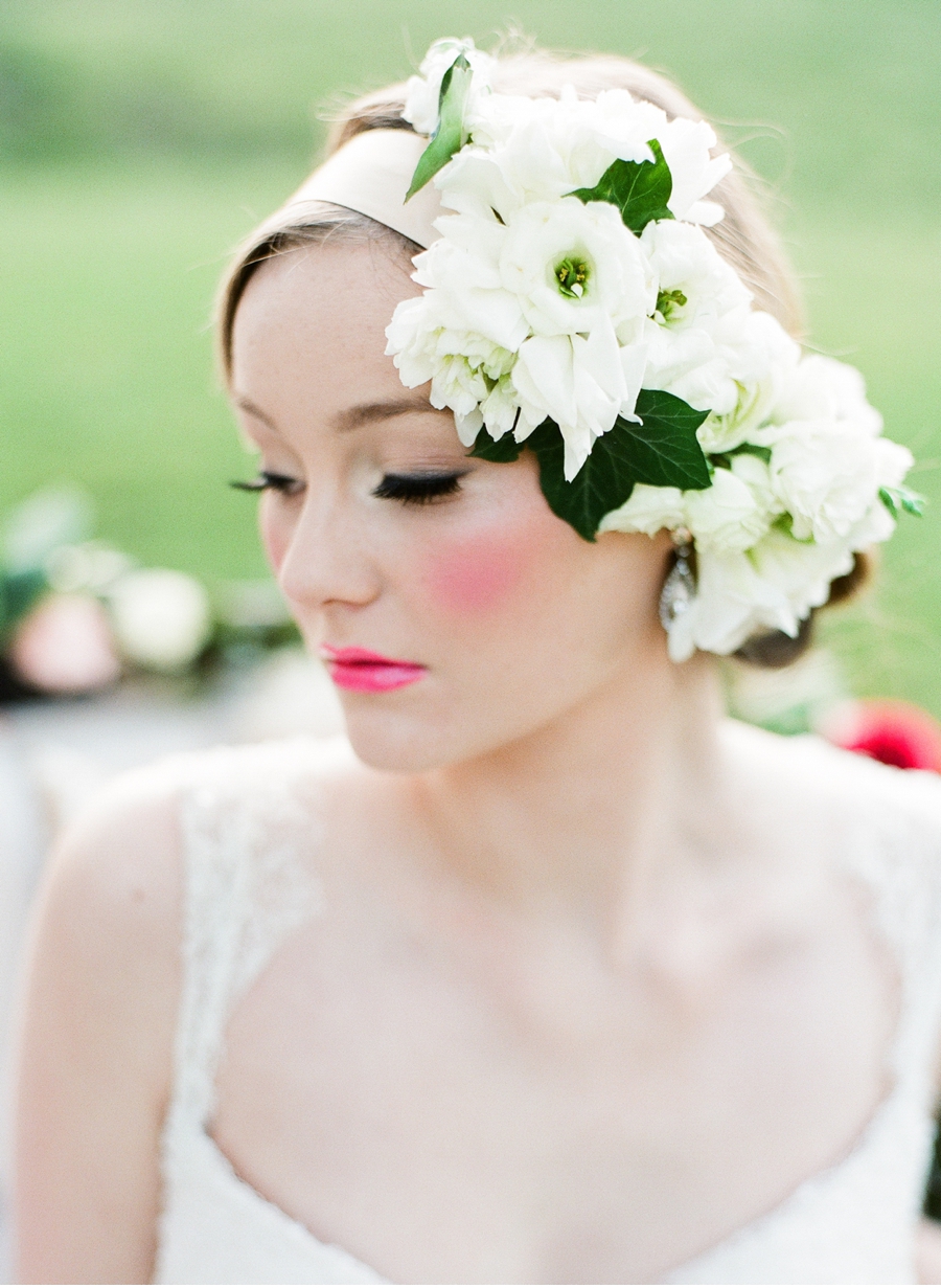 White-Floral-Hairpiece