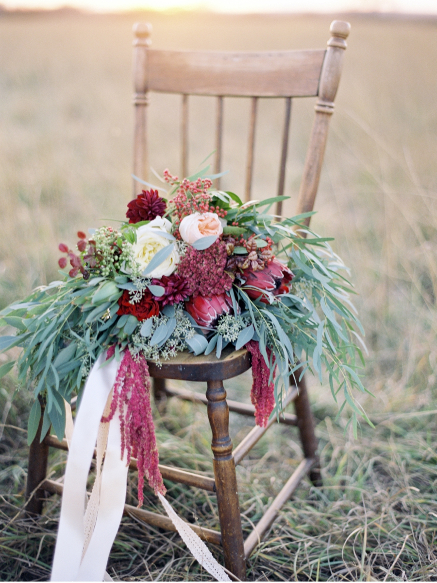 Prairie-Chair-with-Holiday-Bridal-Bouquet