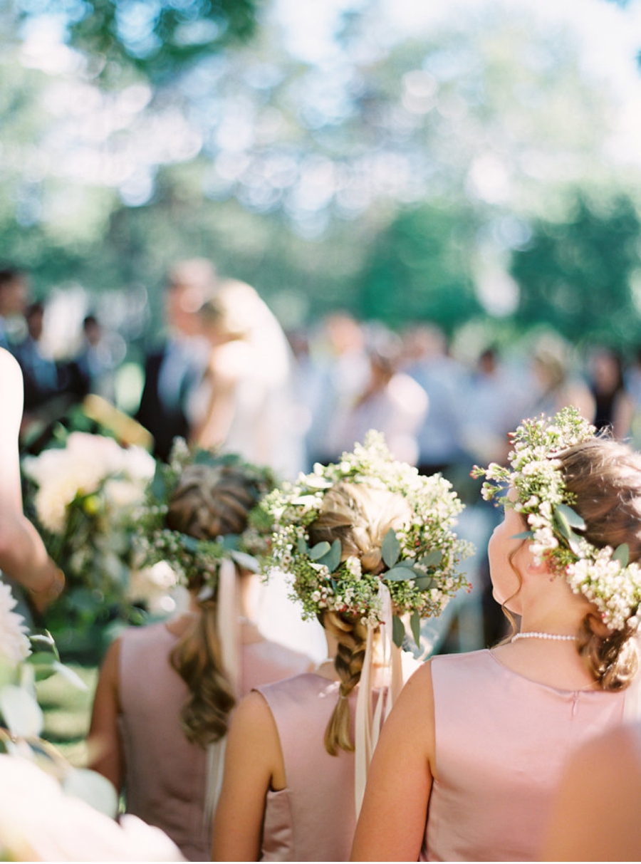 Flower-Girls-Fine-Art-Garden-Wedding