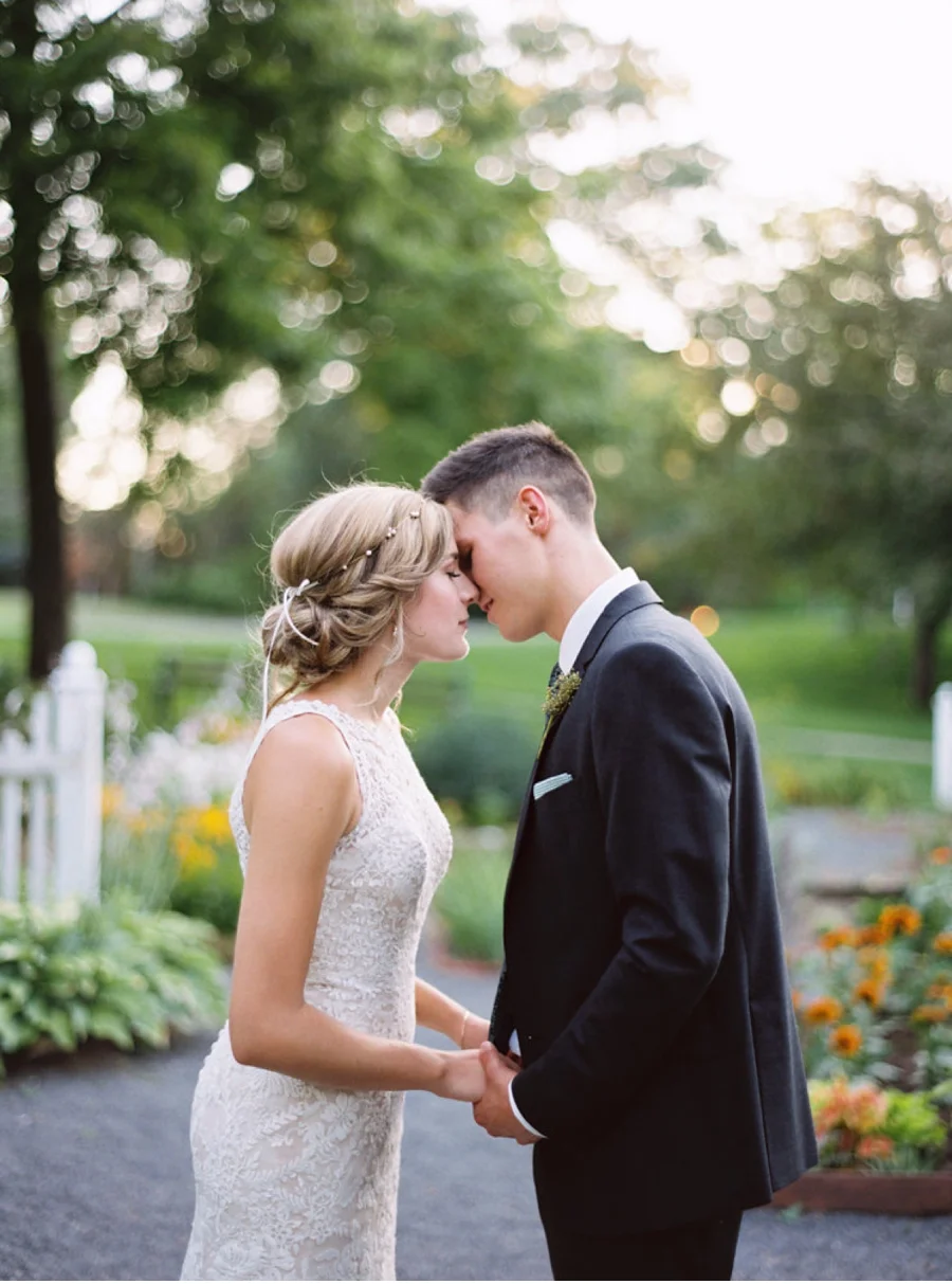 Garden-Wedding-Fine-Art-Inspiration