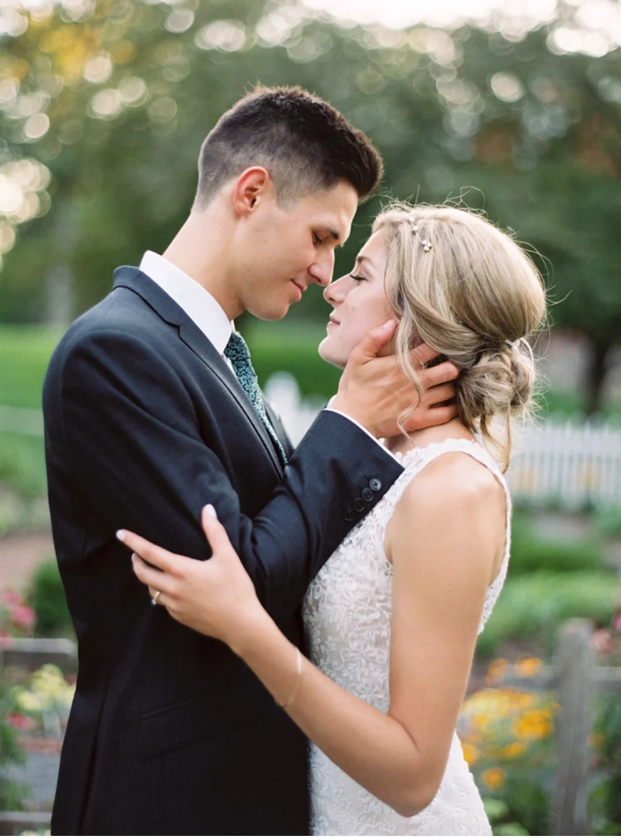 Graceful New York Garden Wedding