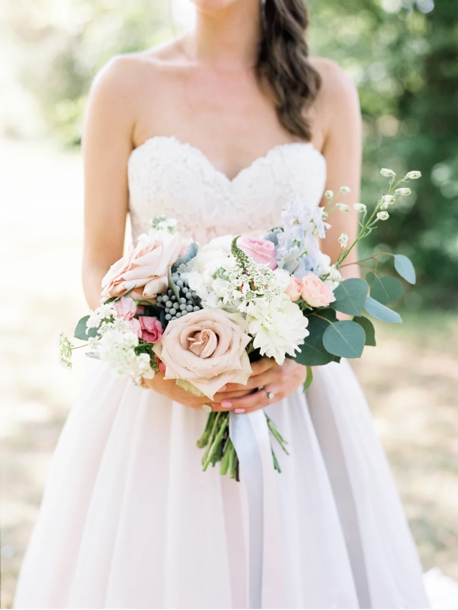 Vale-and-Vine-Wedding-Inspiration