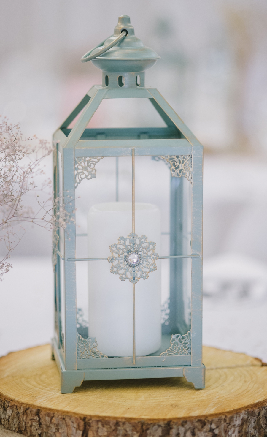 Lantern-Wedding-Reception-Centrepiece