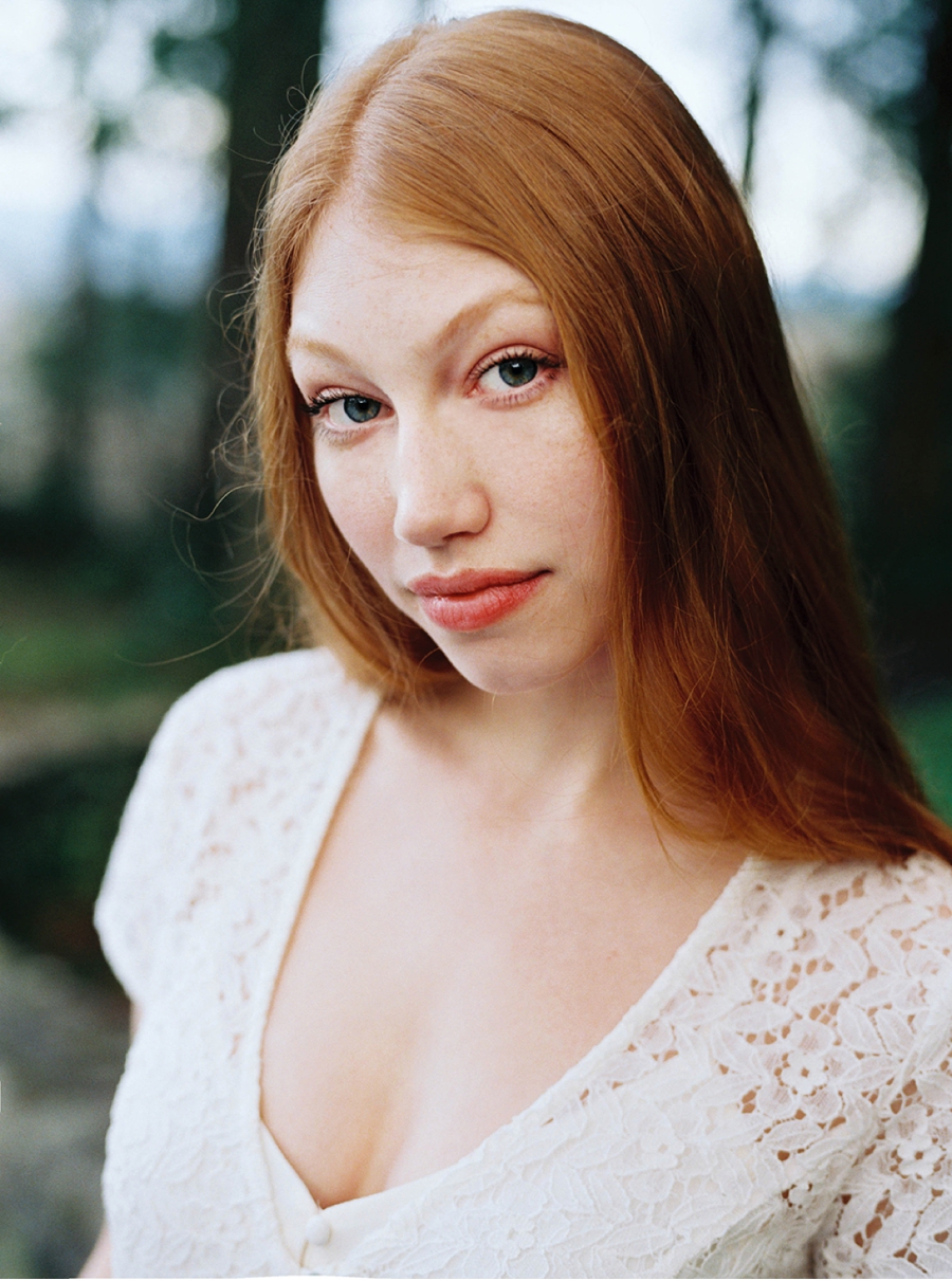 Redhead-Bridal-Portrait