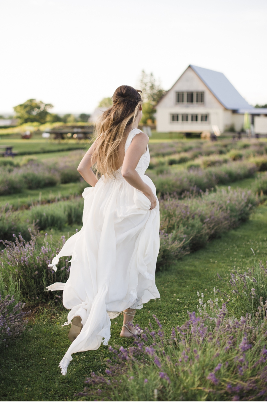 Vale-and-Vine-Fine-Art-Wedding-Blog