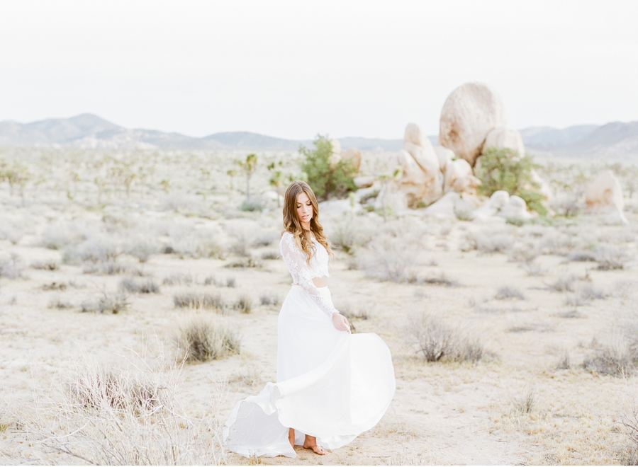 Desert-Wedding-Inspiration