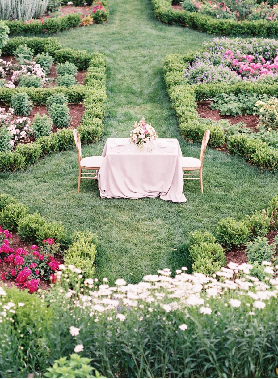 Niagra-Ontario-Spring-Wedding-Inspiration