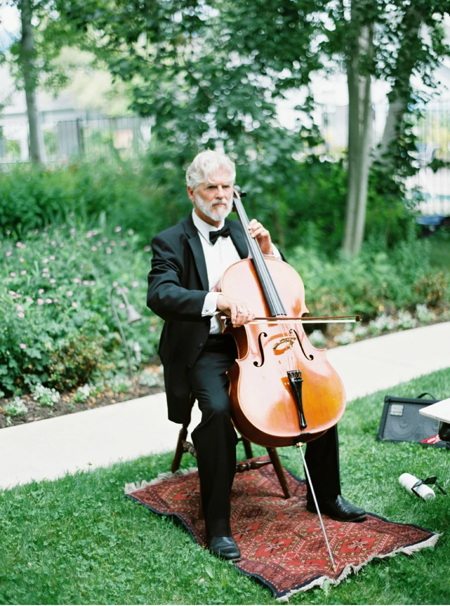 Ceremony-Musician-for-Garden-Wedding