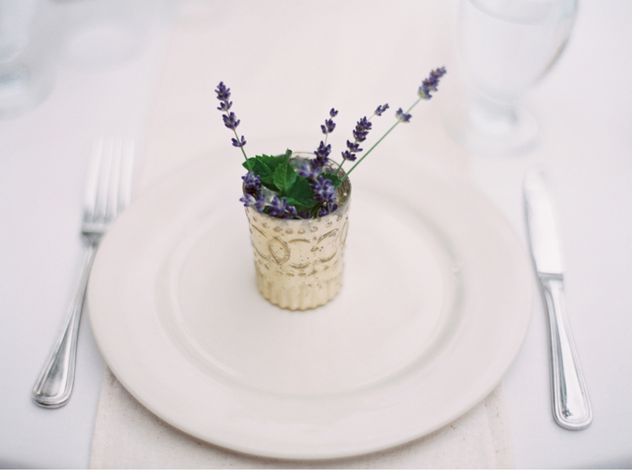 Floral-Table-Settings-Garden-Wedding
