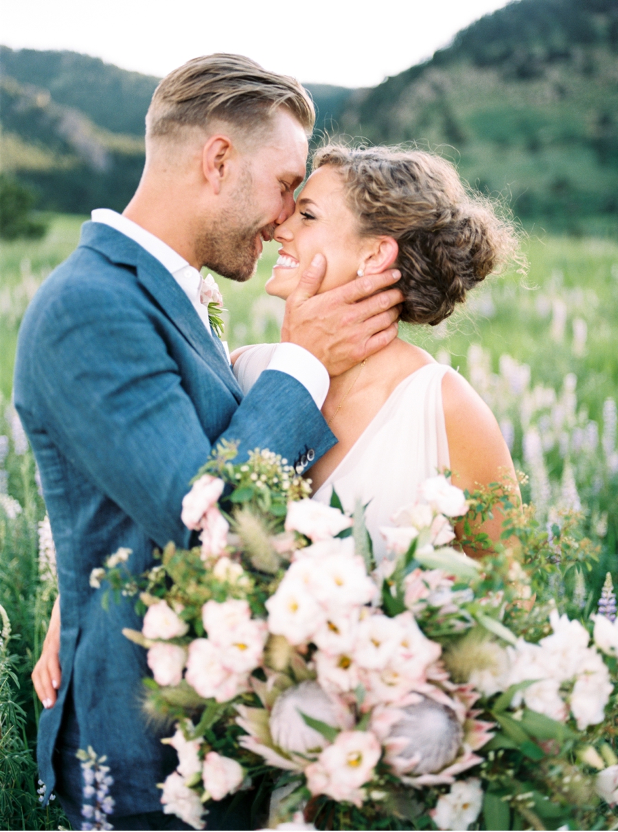 Spring-Bridal-Portraits-in-the-Rockies