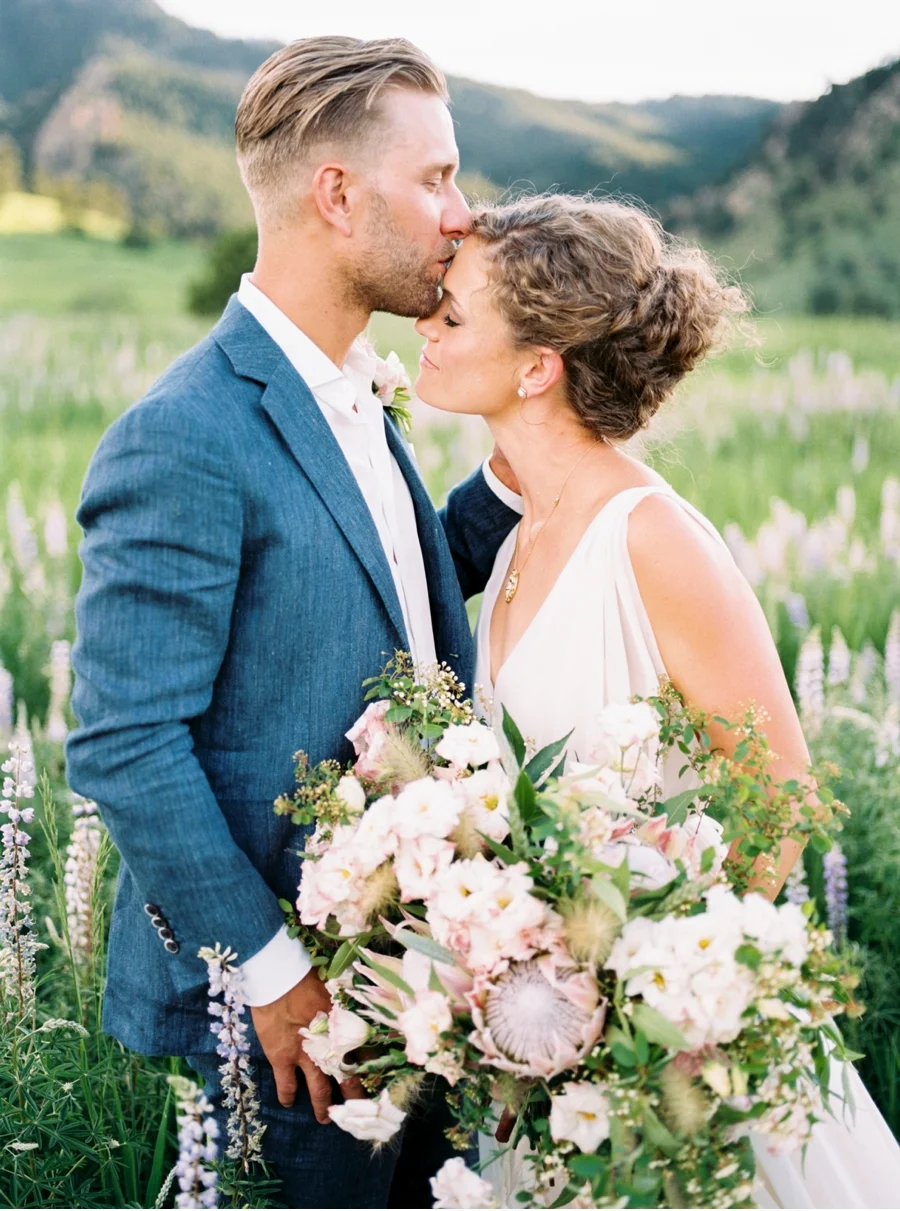 Vale-and-Vine-Wedding-Blog