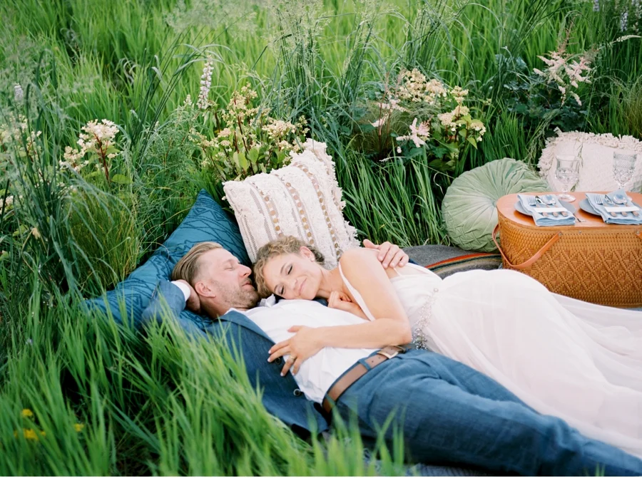 Elopement-Inspiration-Colorado-Mountainside