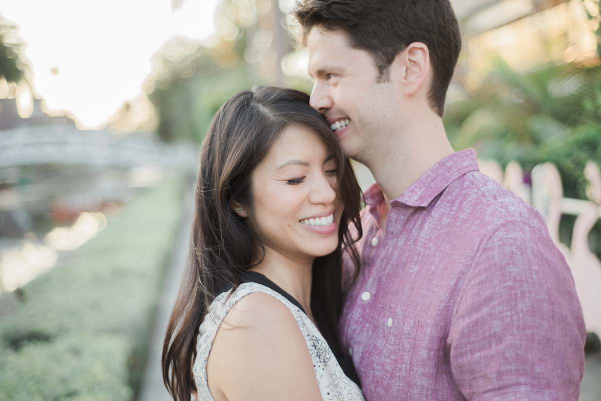 daisy&adam_venice_canals_engagement_session_photography_los_angeles_based_wedding_photographer-8.jpg