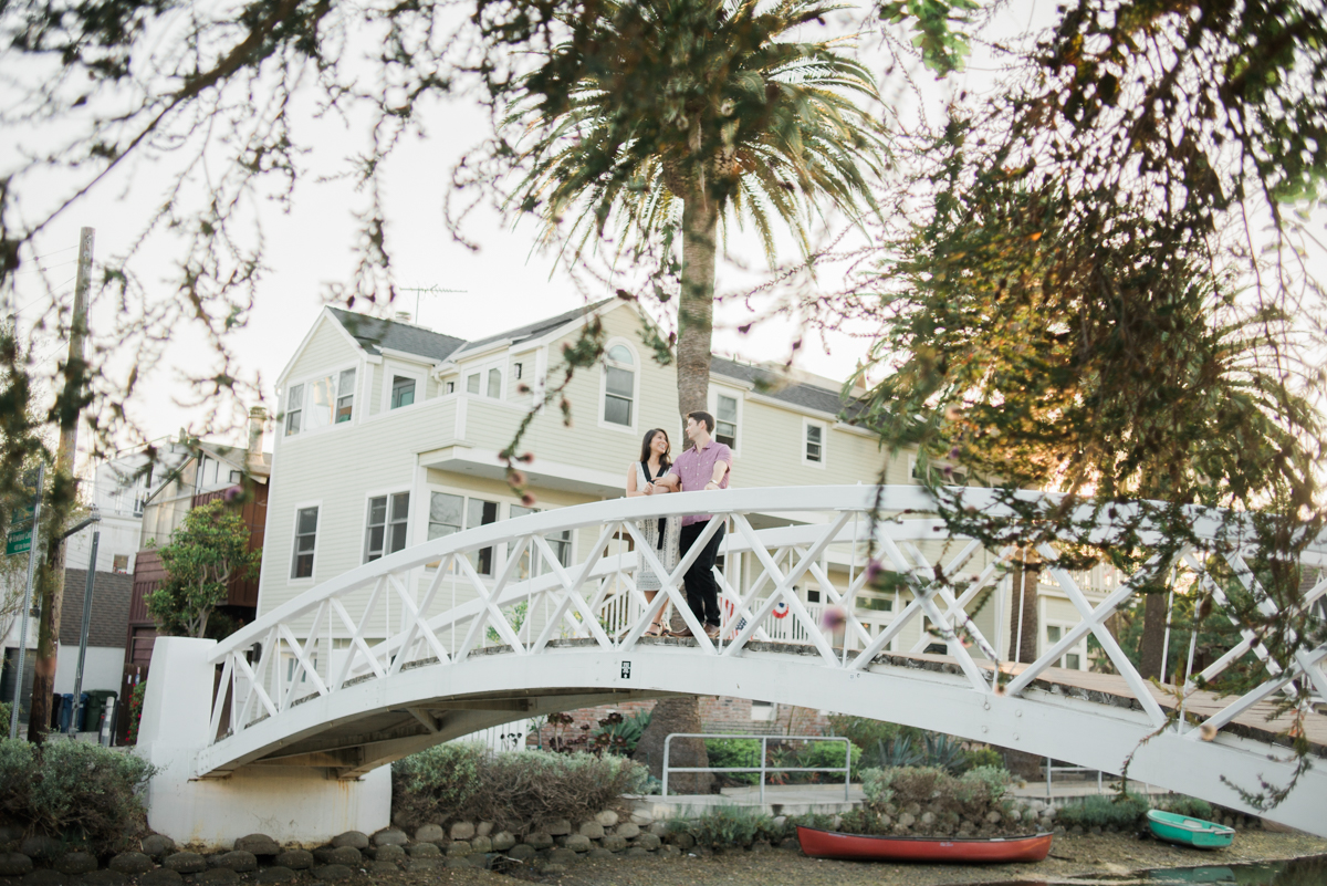 daisy&adam_venice_canals_engagement_session_photography_los_angeles_based_wedding_photographer-10.jpg