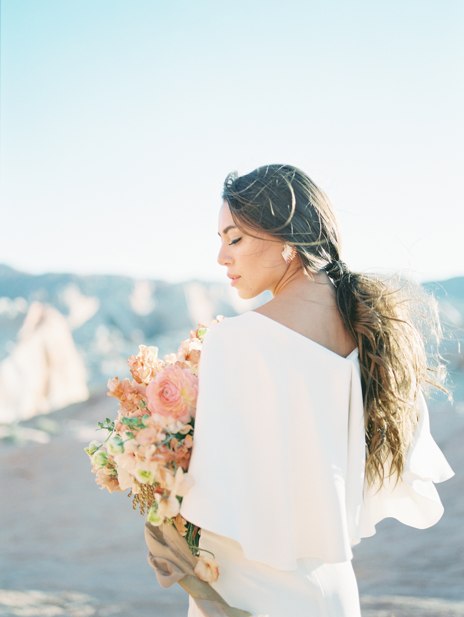 AKP_Desert_Wedding_Bridal_Shoot_Film_Fine_Art_Wedding_Photographer_Los_Angeles-4.jpg