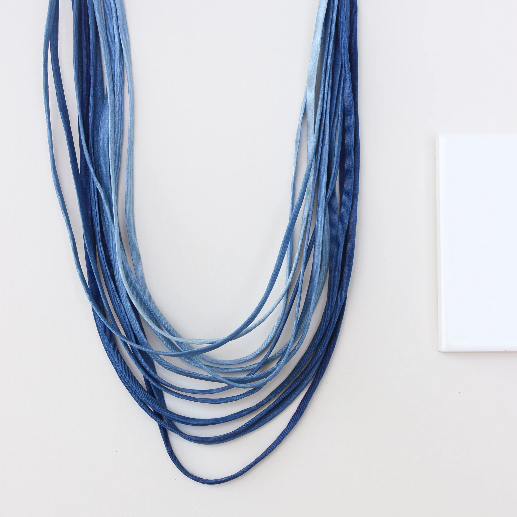4_Stained Strands Necklace.jpg