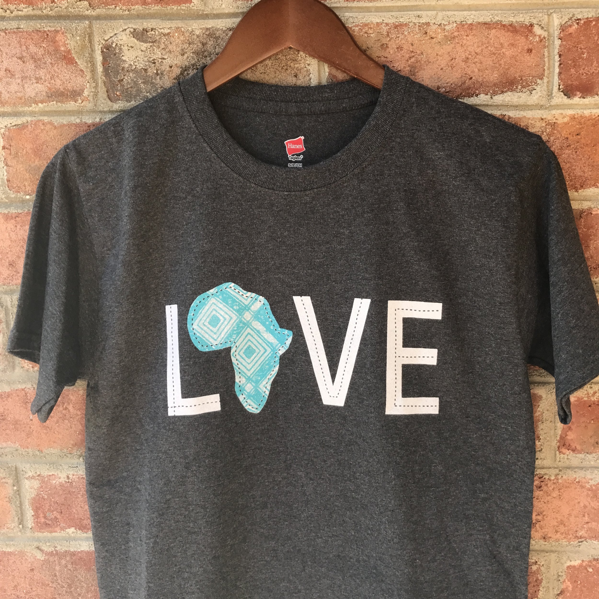 LOVE T-shirt: Turquoise