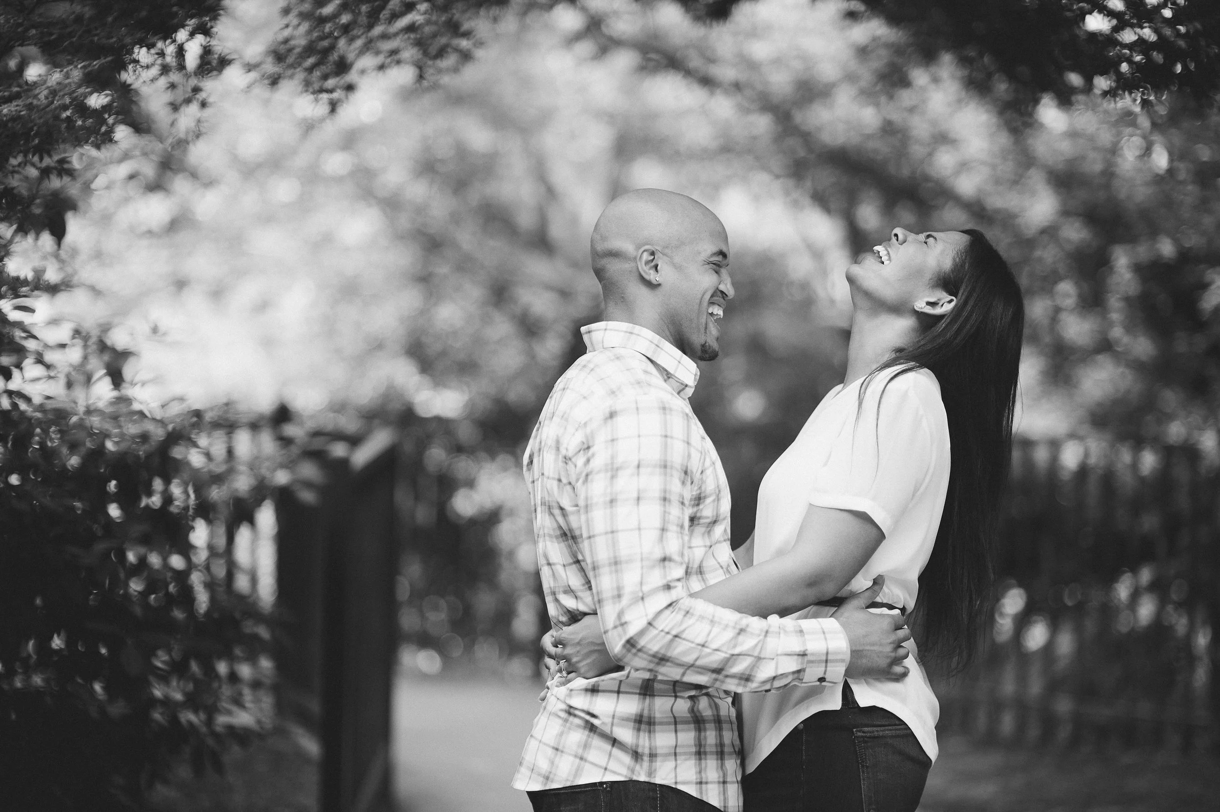 daniel&jacquelyn|smitten&hooked|e-session|bw-7