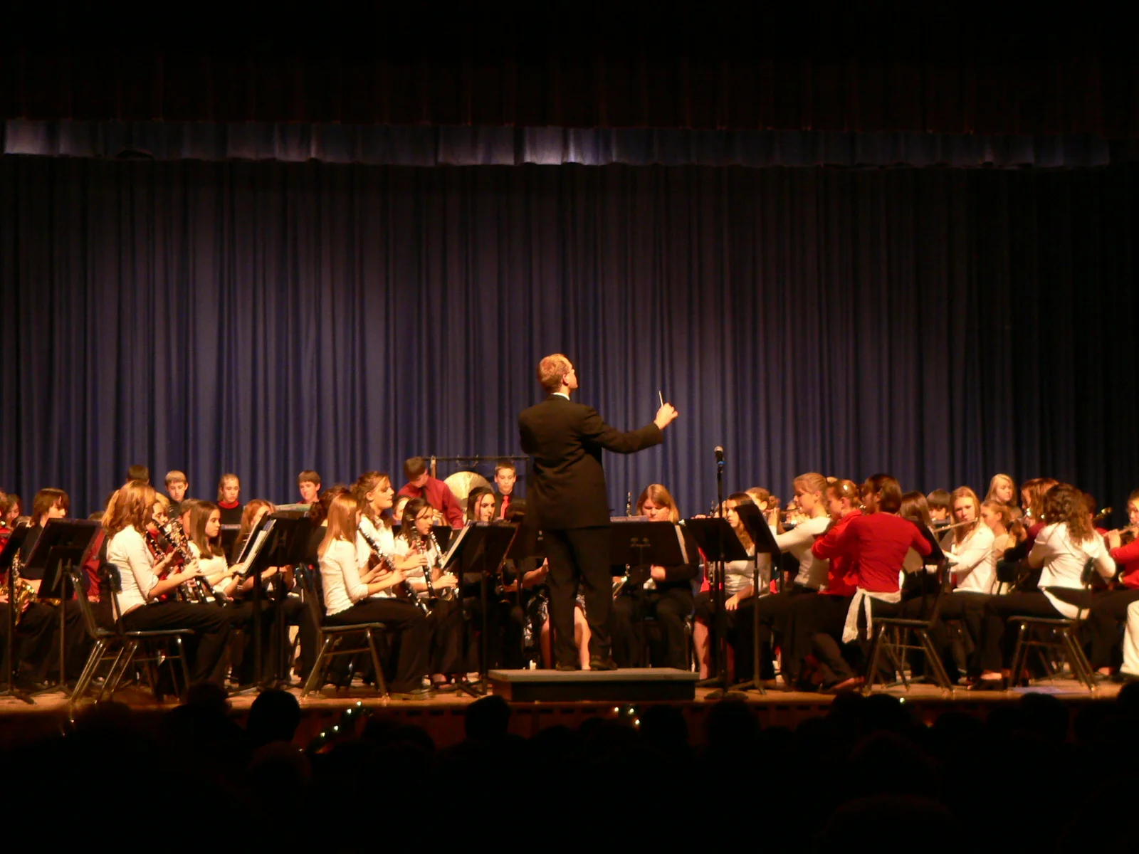 conducting 12-12-05.jpg
