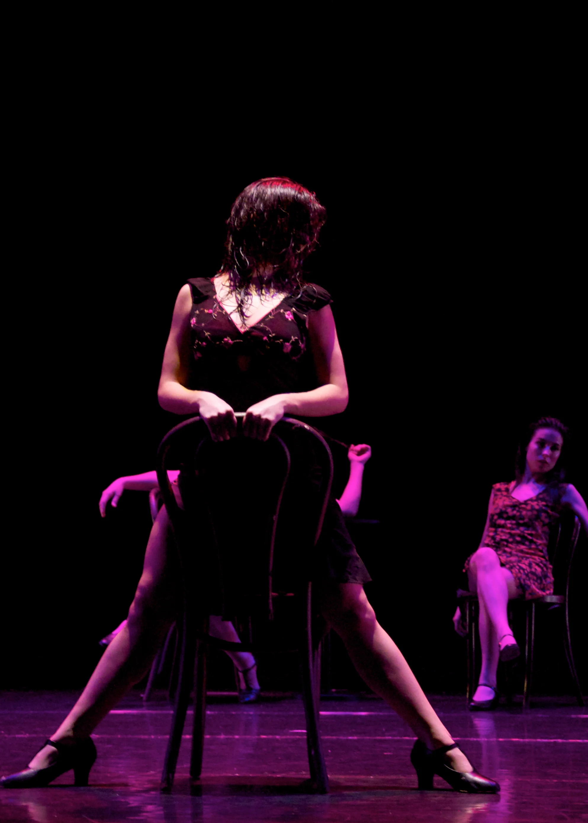Mujeres Noches - Insync Dance Theatre