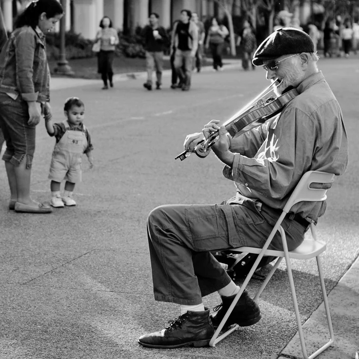 street musician, San Diego, CA