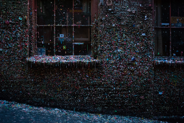 gum wall at dusk, Post Alley