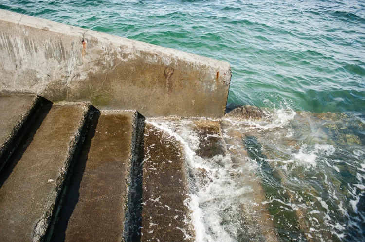 Alki steps