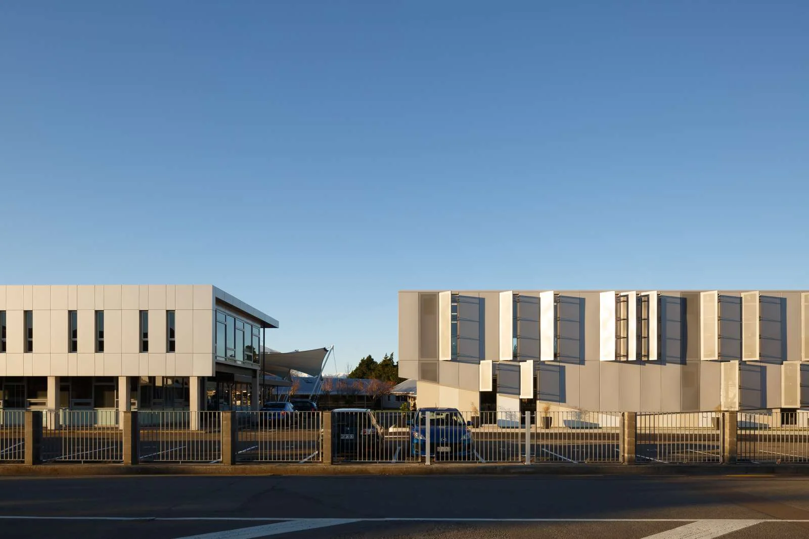 Hutt International Boys School: Block M