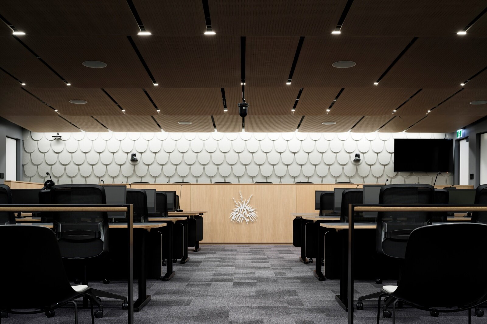 __02_DSF3861-Edit WEB CROP_jpg.jpg