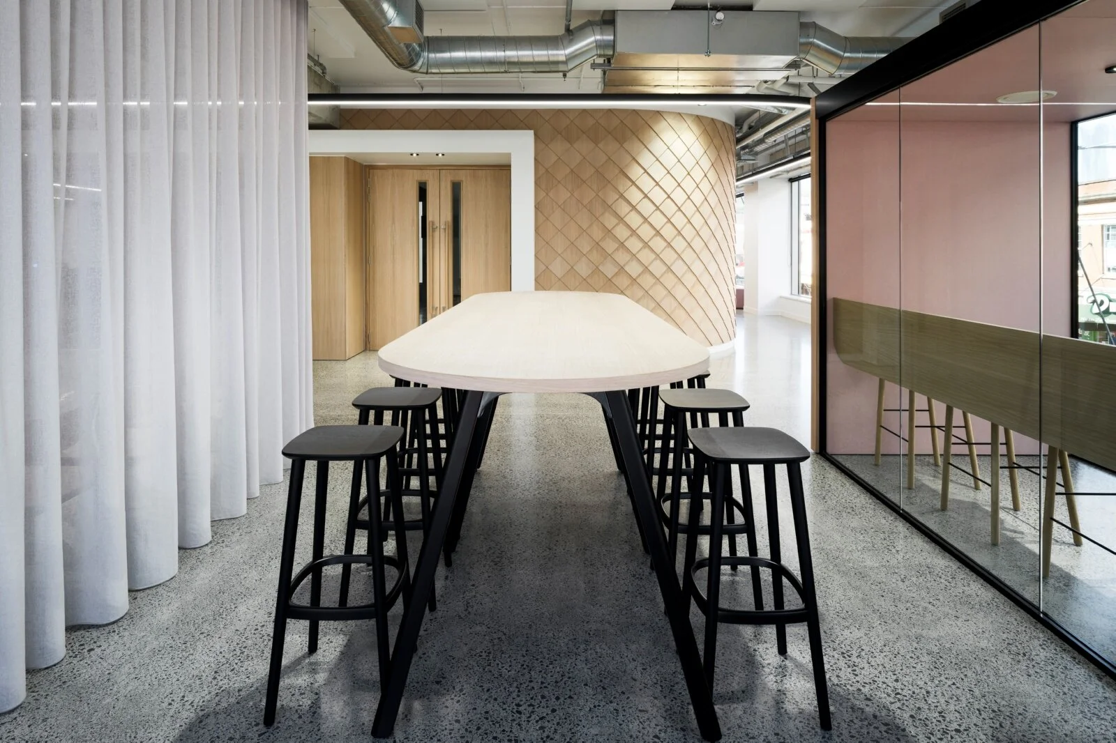 __10_DSF3951-Edit_WEB CROP_jpg.jpg