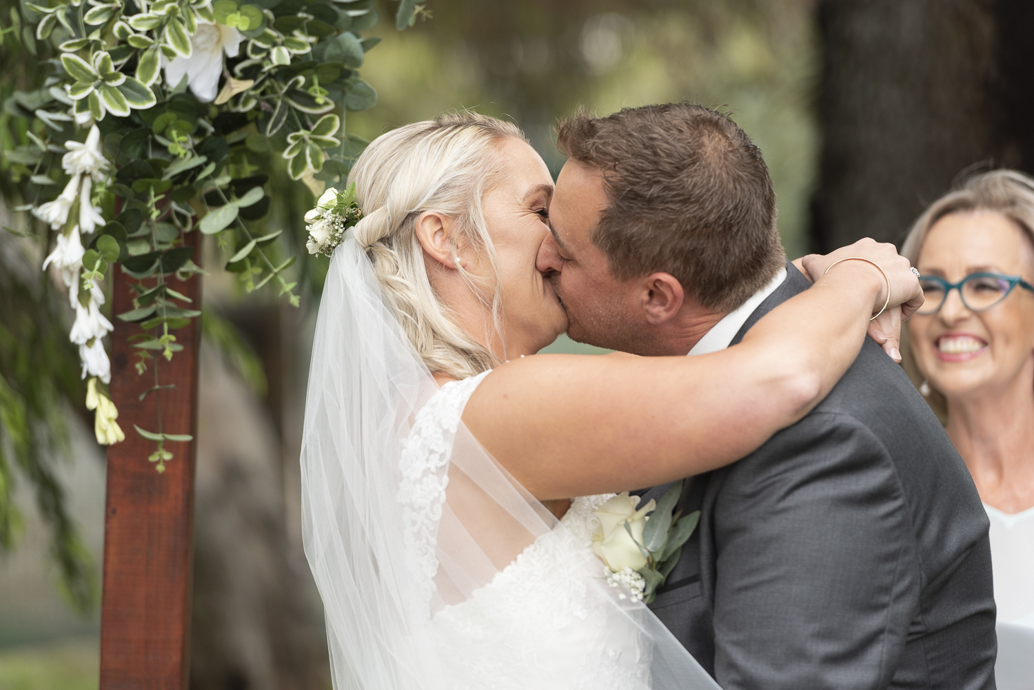 Roelands Backyard Wedding-38.jpg