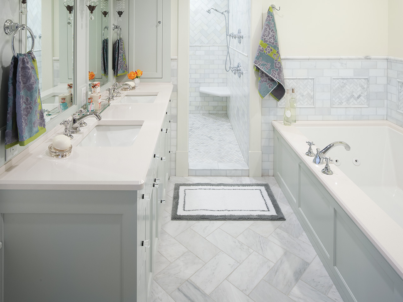 White_Cliff_CS_Bathroom_Large.jpg