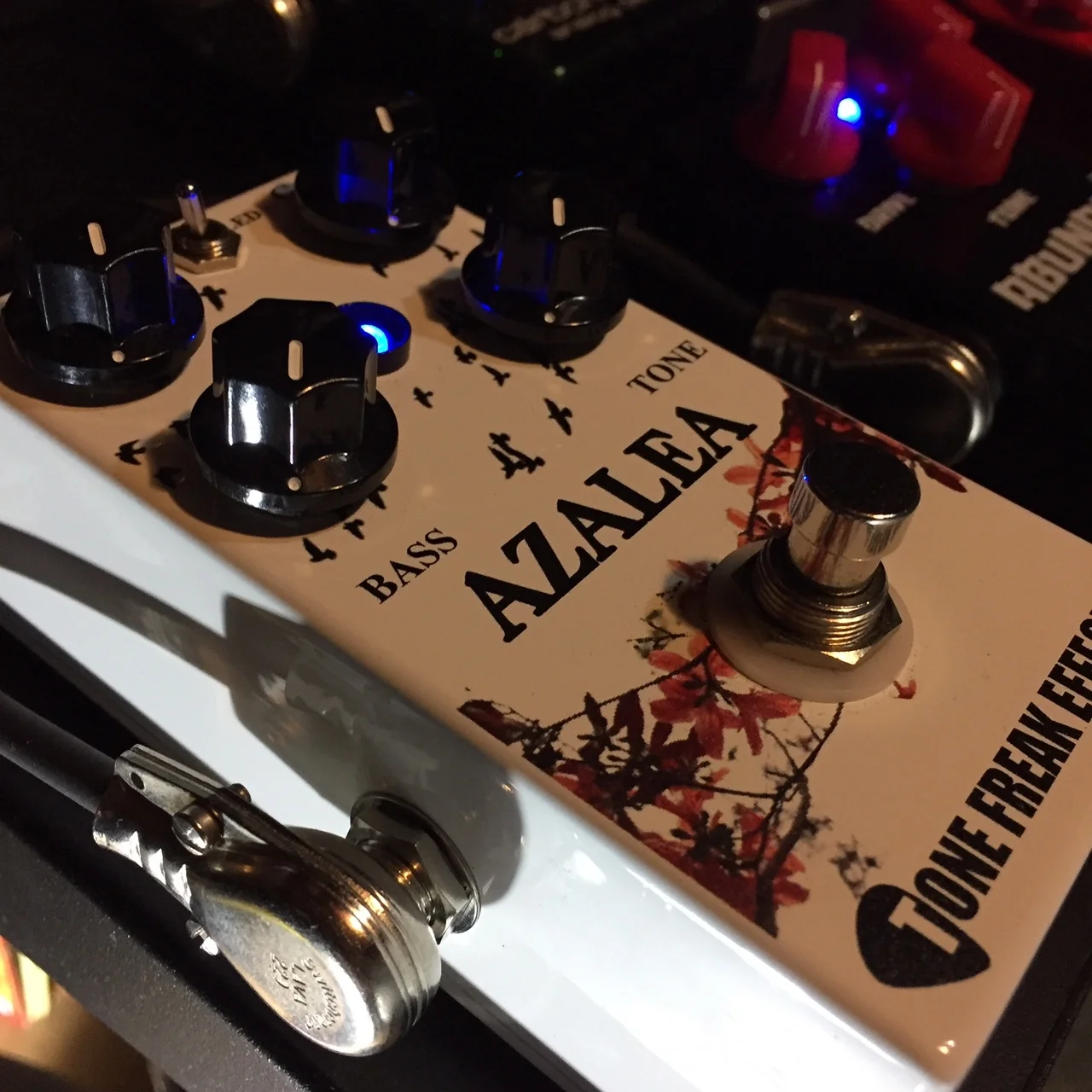 Azalea-Overdrive-Pedal-Header.JPG