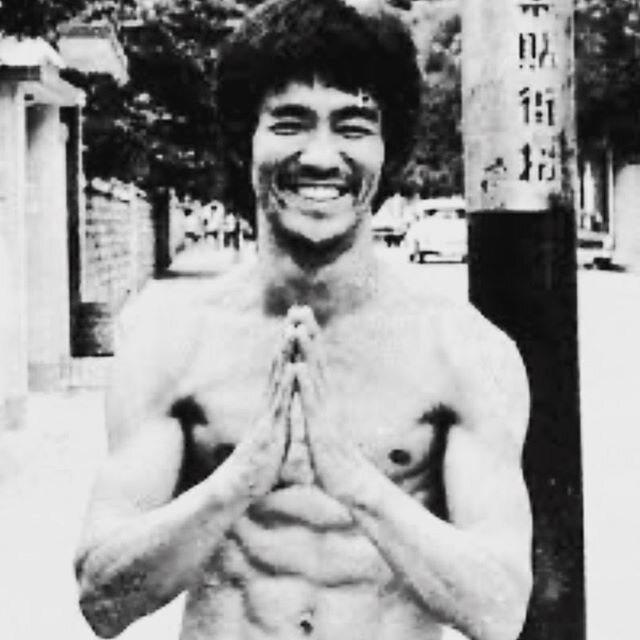 @espn is airing &ldquo;Be Like Water&rdquo; tonight. Watch it. For those who only think of Bruce Lee as a movie star, I believe you&rsquo;ll come away having a better understanding about the martial artist, husband, father, and teacher. He broke barr