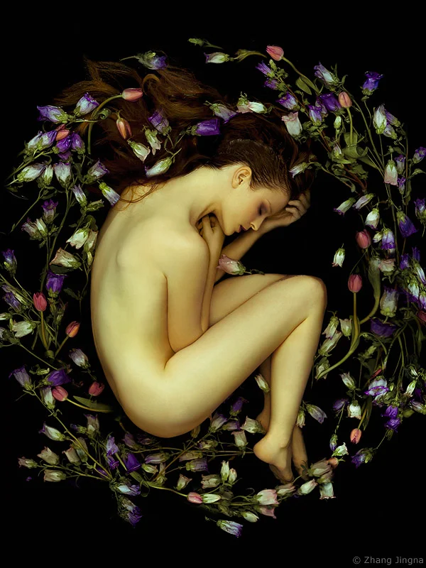 Motherland-Chronicle_Zhang-Jingna-47---Womb.jpg