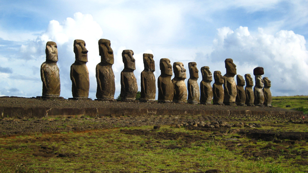 easter-island-statue-bodies-3.jpg