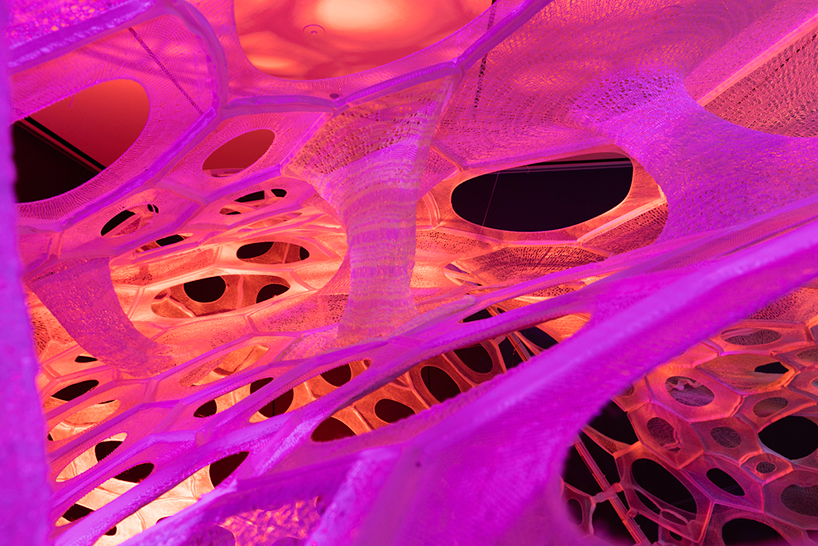 polythread-knitted-textile-pavilion-jenny-sabin-cooper-hewitt-design-triennial-designboom-011.jpg