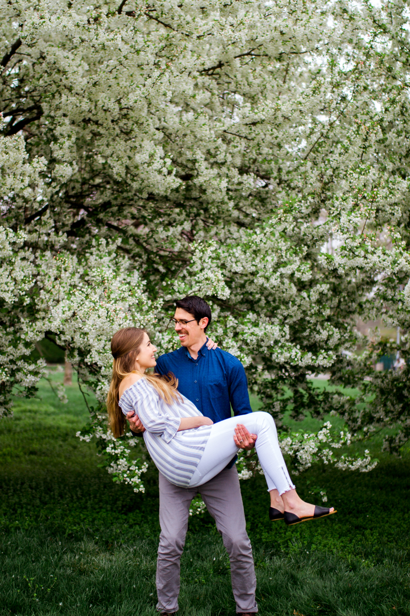  Kansas City Loose Park spring maternity session with the flowering apple tree Kansas City maternity photographer 