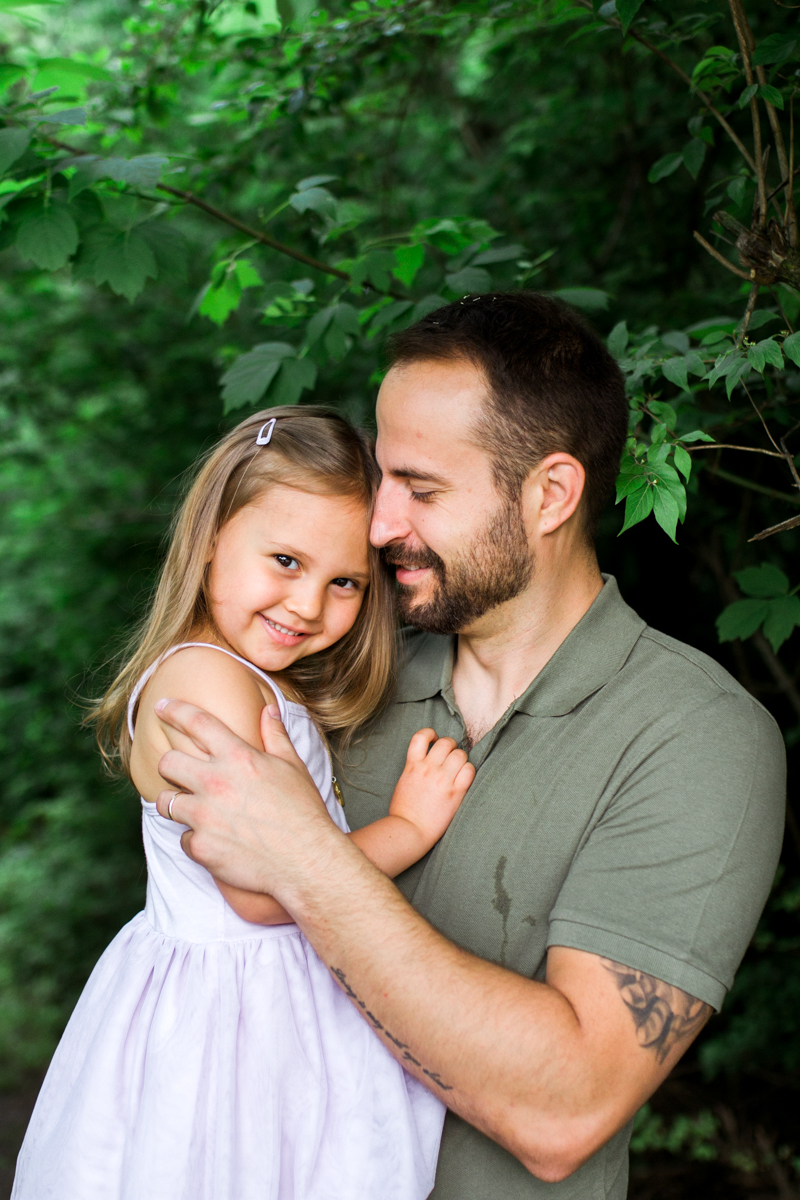  Rebecca Clair Photography Kansas City MO lifestyle family photographer Line Creek Trail Family Session father and daughter 