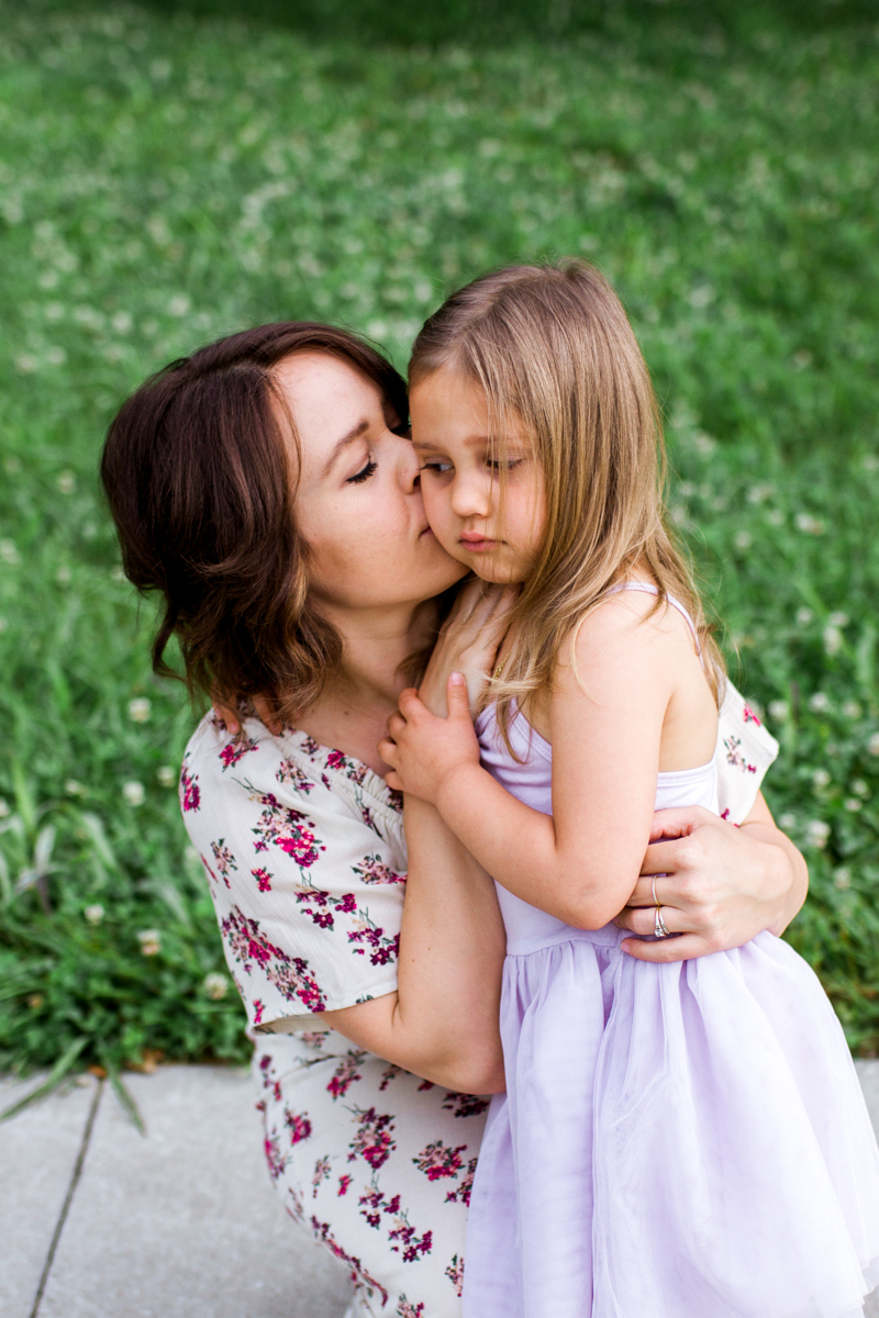  Rebecca Clair Photography Kansas City MO lifestyle family photographer Line Creek Trail Family Session mother kissing daughter 