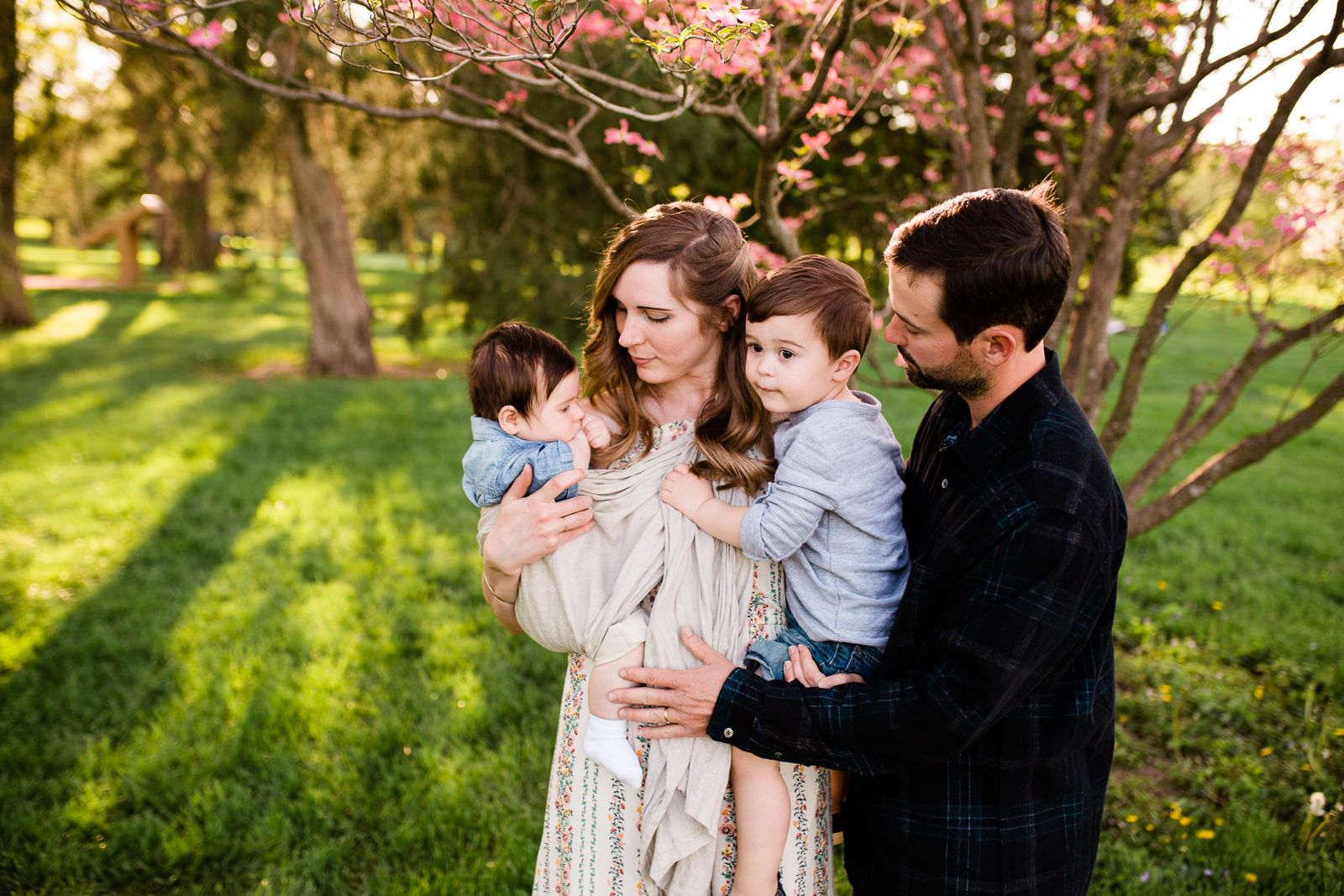  Family photos at Loose Park under the flowering trees, golden hour session, Kansas City family photographer, Rebecca Clair photography 