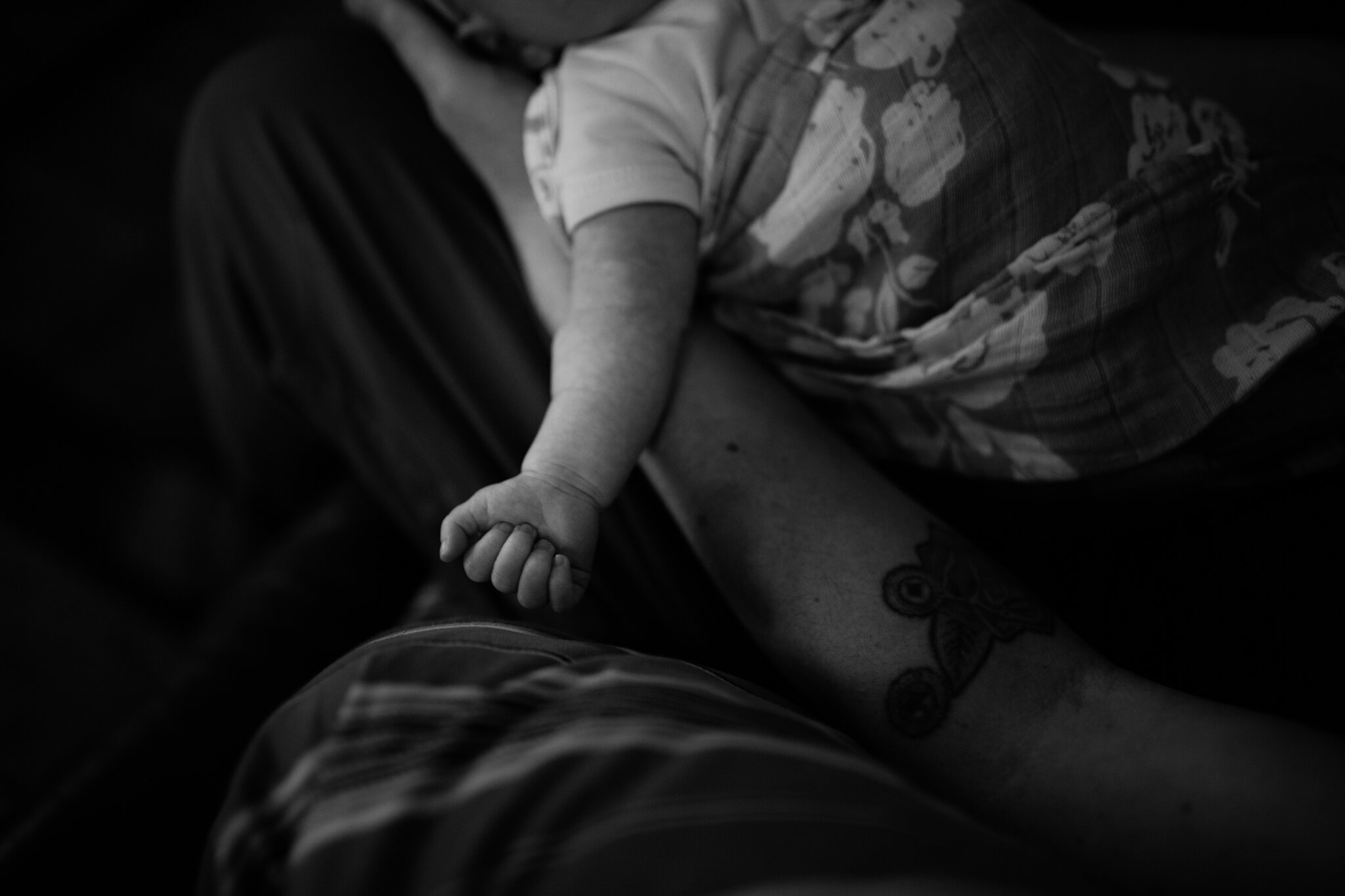  Black and white detail photo of newborn baby hands, Kansas City artistic newborn photos, Rebecca Clair Photography 