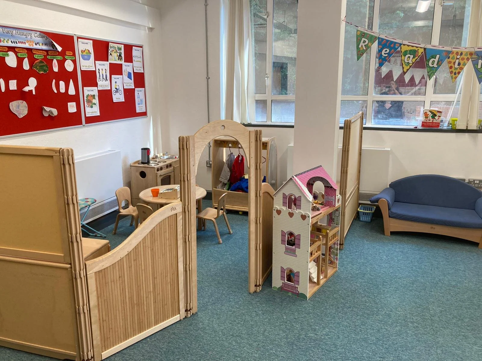 West Drayton Gallery & Testimonials — KiddieCare Nursery