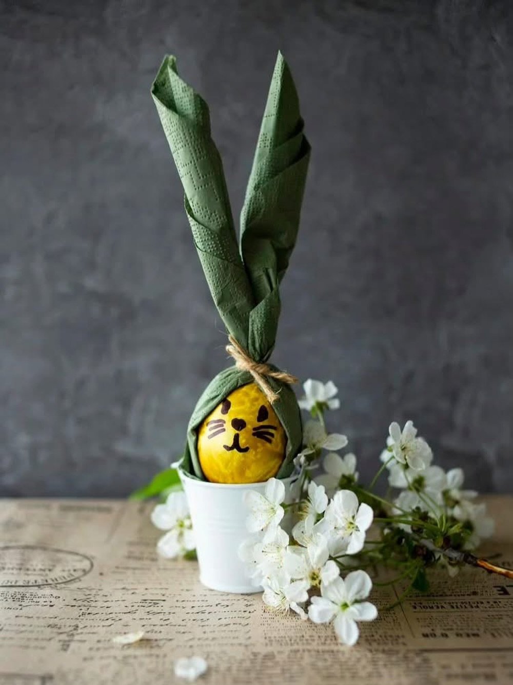 Happy Easter 🐣🐰This Weekend Is Calling Your Name! The long weekend is here and it is the perfect time to treat yourself to a massage. We are open Friday, Saturday, and Sunday at both our Beverly Hills and Santa Monica locations. Come in whenever wo