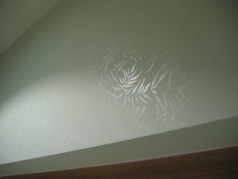 Wall/ceiling pattern