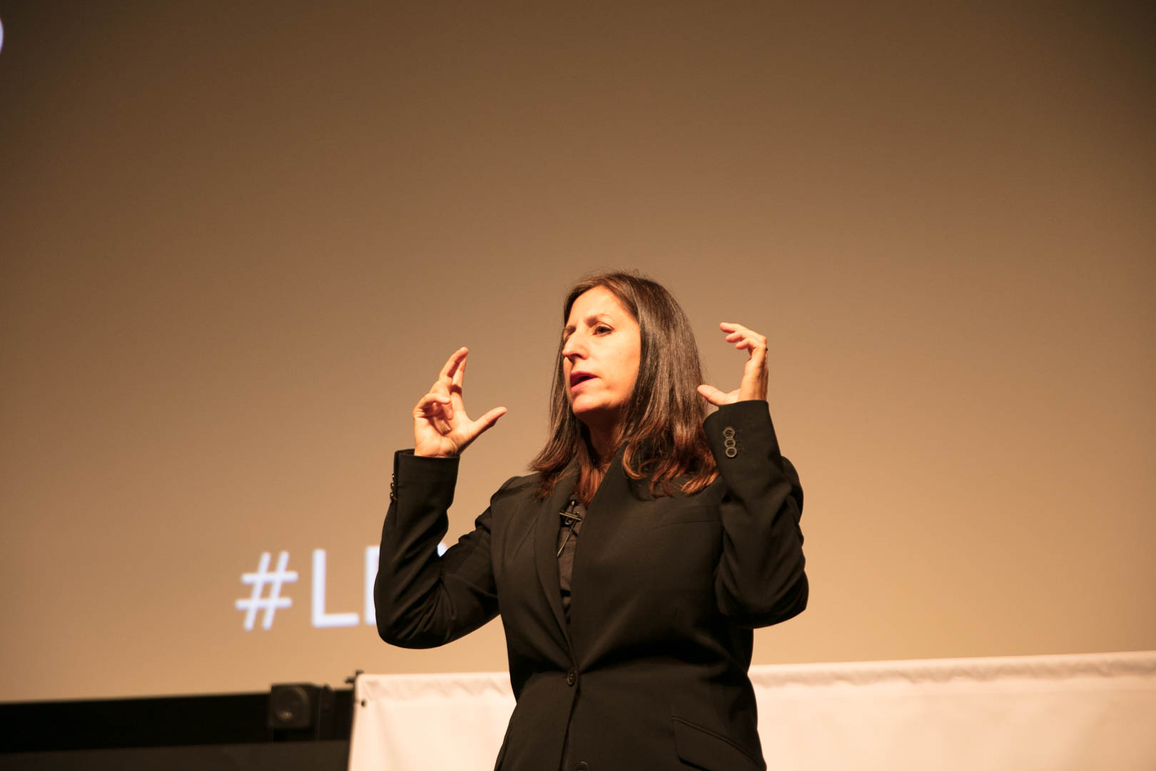 Keynote Day 1: Godmother of VR Delivers Immersive Journalism to Tell Stories That Hopefully Make a Difference and Inspire People To Care, Nonny de la Peña, Godmother of VR, Embelmatic ©Robert Wright/LDV Vision Summit